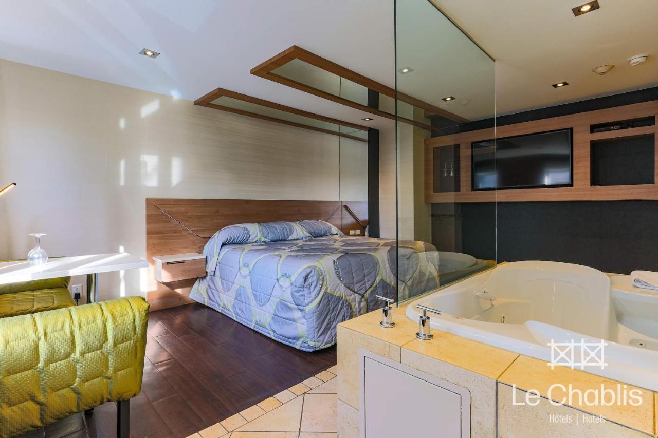 מונטריאול Hotel Le Chablis Cadillac מראה חיצוני תמונה
